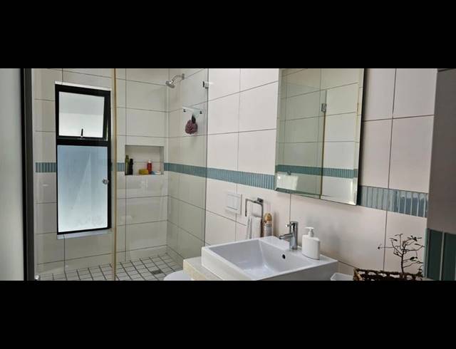 4 BEDROOM PROPERTY TO RENT IN SUNSET BEACH